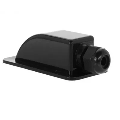 Passage de câbles solaires sous toiture - simple - AutoSolar.ch