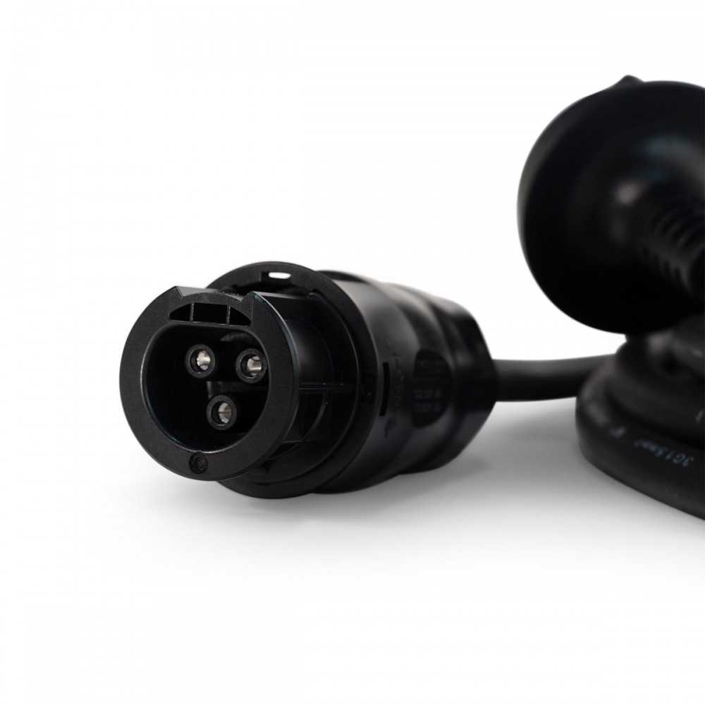 Câble solaire pour onduleurs modulaires avec prise CH