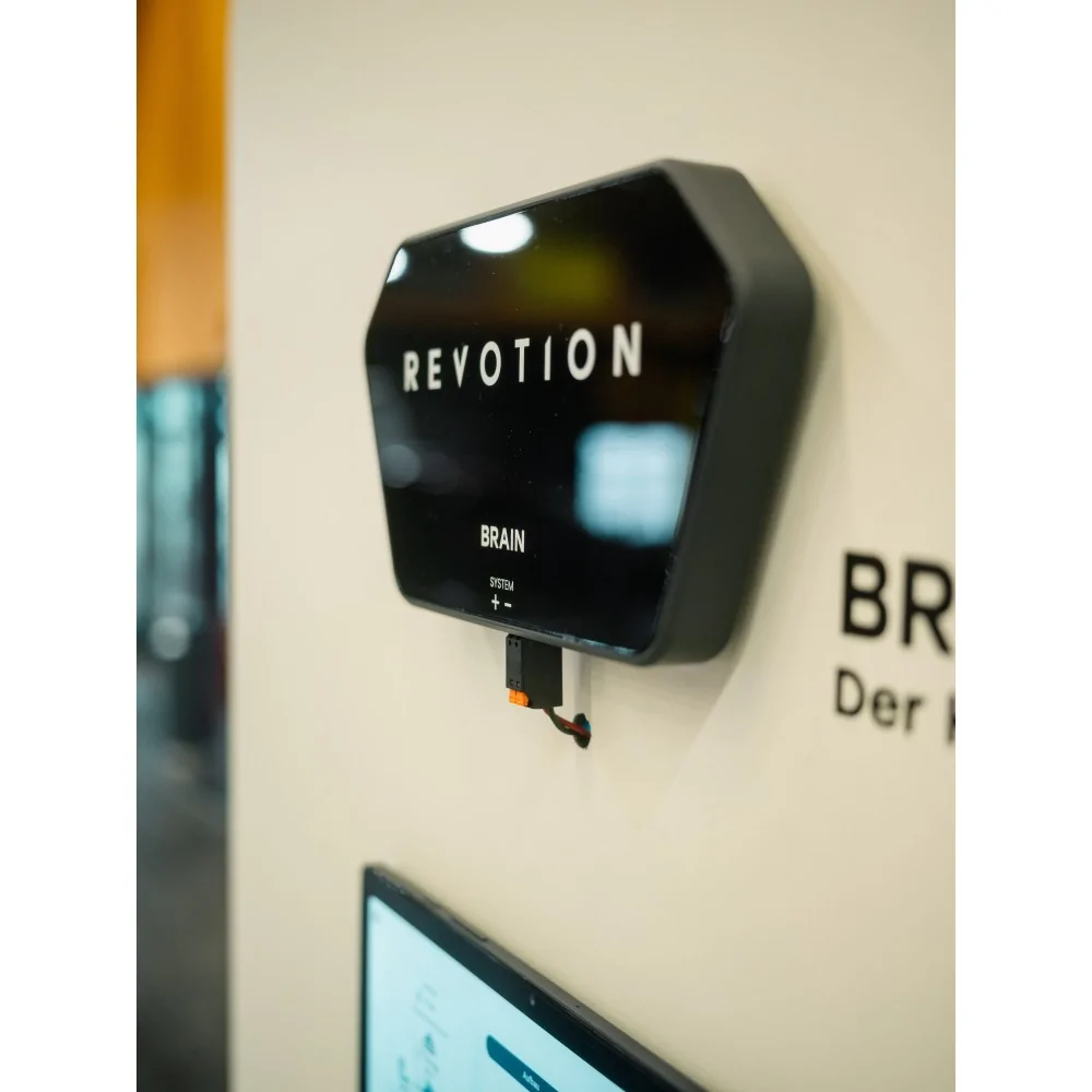 REVOTION Brain - Schaltzentrale für deinen Camper, Van oder Boot REVOTION Brain - Schaltzentrale für deinen Camper, Van oder Boot