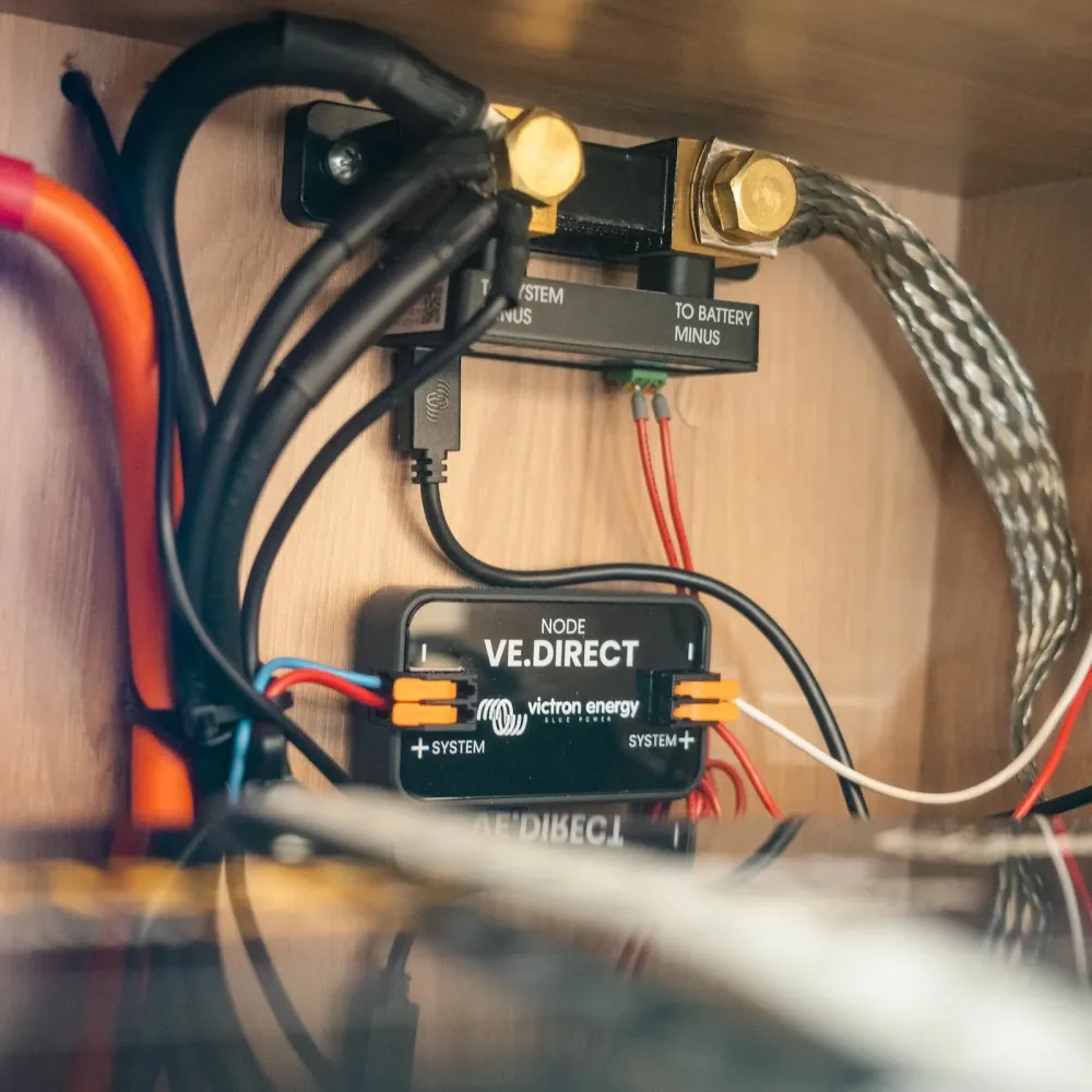 NODE VE.Direct - Victron-Geräte einfach integrieren NODE VE.Direct - Victron-Geräte einfach integrieren