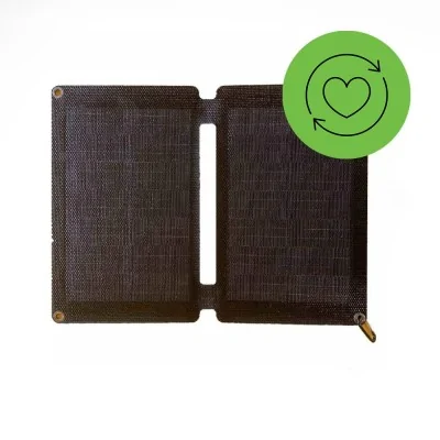 Exhibition model: Affordable 14-watt foldable solar panel with USB port