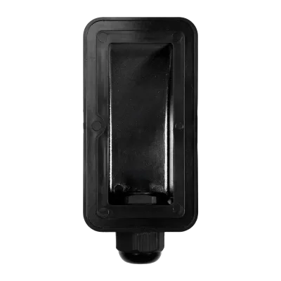 Passage de câbles solaires sous toiture - simple - AutoSolar.ch