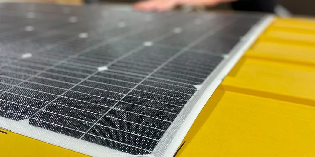 Semiflexible Solarpanels: Dein Weg zum freien und unabhängigen Reisen